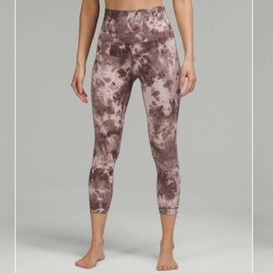 Lululemon Align High Rise Crop 23  Size 4 Yoga Stretch Nulu Athletic  Comfort